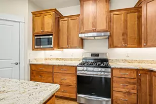 430 Bridge Creek Dr, Central Point, OR 97502 - Photo 25