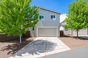 61070 SE Sydney Harbor Dr, Bend, OR 97702 - Photo 35