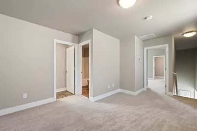 61070 SE Sydney Harbor Drive, Bend, OR 97702 - Photo 23