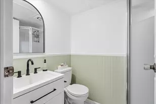 145 Taylor St, Talent, OR 97540 - Photo 15