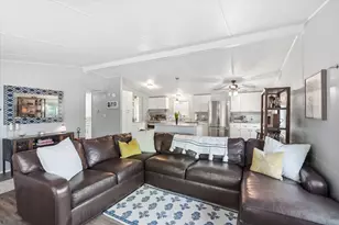 145 Taylor St, Talent, OR 97540 - Photo 5