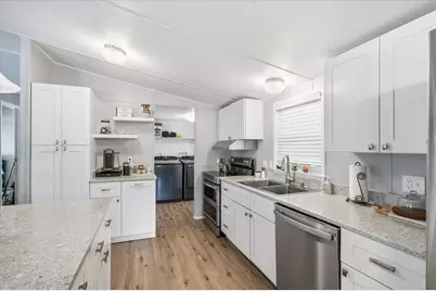 145 Taylor Street, Talent, OR 97540 - Photo 7