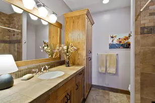 2563 NW Crossing Dr, Bend, OR 97703 - Photo 43