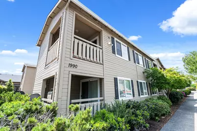 1988 Skypark, Medford, OR 97504 - Photo 7