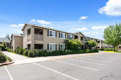 1988 Skypark, Medford, OR 97504 - Photo 13