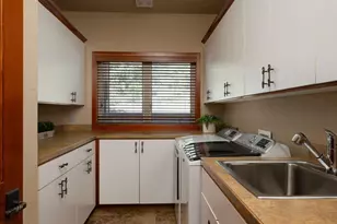 2590 NW Foley Ct, Bend, OR 97703 - Photo 17