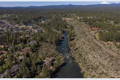 19472 Pine Drive, Bend, OR 97702 - Photo 41