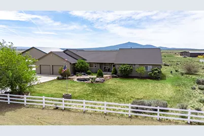 77552 Mahogany Street, Silver Lake, OR 97638 - Photo 1