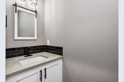 4232 SW Umatilla Avenue, Redmond, OR 97756 - Photo 19