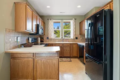 61095 Honkers Court, Bend, OR 97702 - Photo 7