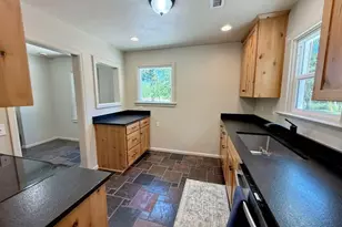 377 Pelton Ln, Gold Hill, OR 97525 - Photo 19