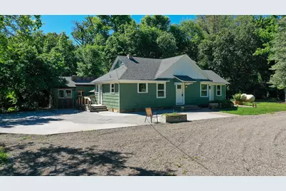 377 Pelton Lane, Gold Hill, OR 97525 - Photo 3