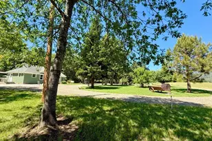 377 Pelton Ln, Gold Hill, OR 97525 - Photo 7