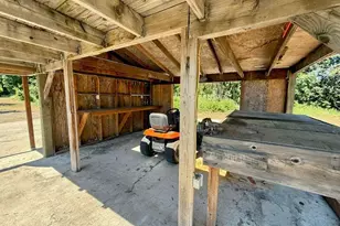377 Pelton Ln, Gold Hill, OR 97525 - Photo 37
