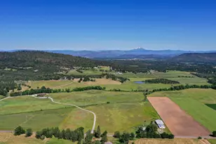 377 Pelton Ln, Gold Hill, OR 97525 - Photo 39