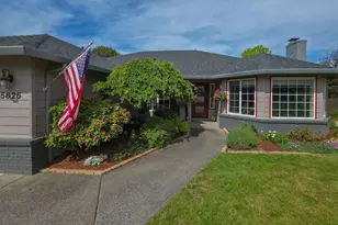5625 Cherry Ln, Medford, OR 97504 - Photo 41