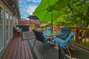 5625 Cherry Ln, Medford, OR 97504 - Photo 27