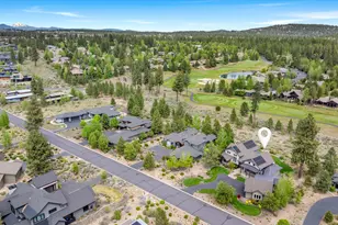61636 Hosmer Lake Dr, Bend, OR 97702 - Photo 55