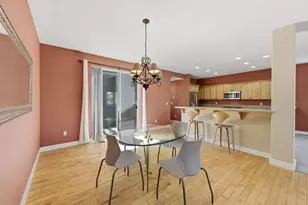 2417 NW Hosmer Lake Dr, Bend, OR 97703 - Photo 13