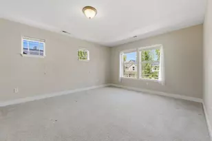 2417 NW Hosmer Lake Dr, Bend, OR 97703 - Photo 29