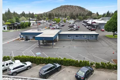 671 NE Greenwood Avenue #2, Bend, OR 97701 - Photo 7