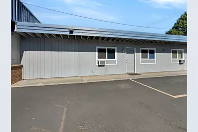 671 NE Greenwood Avenue #2, Bend, OR 97701 - Photo 9