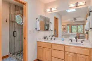 57665 Aspen Ln, Sunriver, OR 97707 - Photo 15