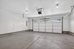124 Samuel Ln, Phoenix, OR 97535 - Photo 29