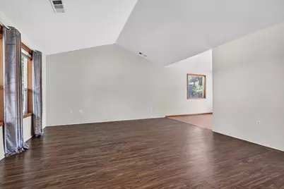 124 Samuel Lane, Phoenix, OR 97535 - Photo 9