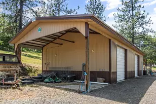 226 Entrada Dr, Eagle Point, OR 97524 - Photo 33