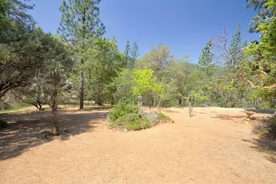 600 Manzanita Drive, Rogue River, OR 97537 - Photo 33