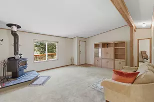 600 Manzanita Dr, Rogue River, OR 97537 - Photo 3