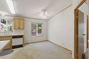 600 Manzanita Dr, Rogue River, OR 97537 - Photo 5