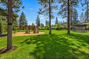 3288 NW Pee Wee Ct, Bend, OR 97703 - Photo 49