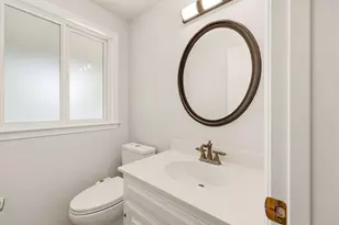 533 N Wexford Cir, Medford, OR 97504 - Photo 25