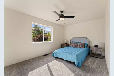 171 SE Champagne Court, Grants Pass, OR 97527 - Photo 19