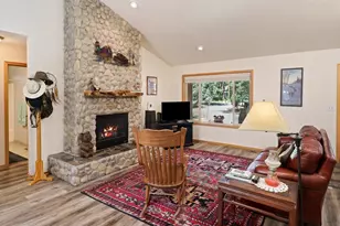17149 Norwalk Rd, Bend, OR 97707 - Photo 5