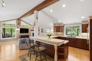 20407 Pine Vista Dr, Bend, OR 97702 - Photo 11