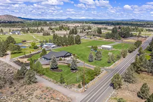 61885 Ward Rd, Bend, OR 97702 - Photo 47