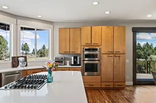 61885 Ward Rd, Bend, OR 97702 - Photo 15