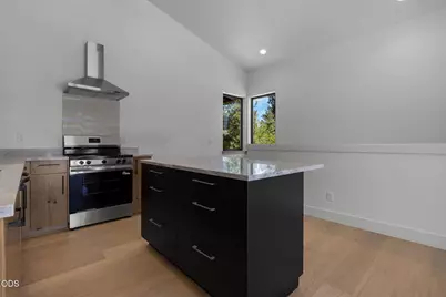 1565 NW Galveston Avenue, Bend, OR 97703 - Photo 57