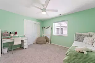 21172 Clairaway Ave, Bend, OR 97702 - Photo 27