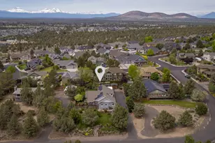 3687 SW 35th St, Redmond, OR 97756 - Photo 1