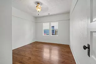 516 S Grape St, Medford, OR 97501 - Photo 13