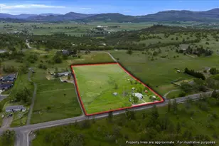 963 Stevens Rd, Eagle Point, OR 97524 - Photo 9