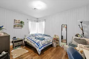 441 N 1st St, Central Point, OR 97502 - Photo 13