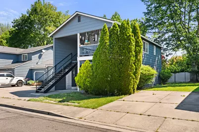 566 Village Drive, Central Point, OR 97502 - Photo 29