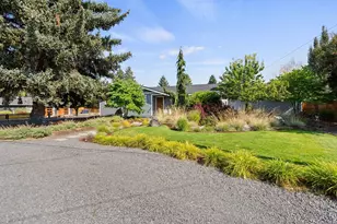61400 SW Blakely Rd, Bend, OR 97702 - Photo 47