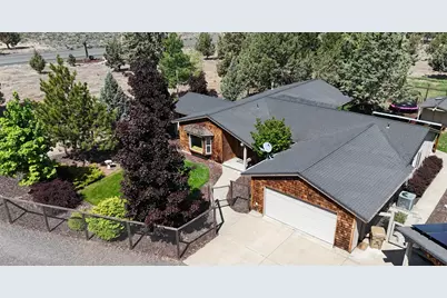16985 SW Chinook Drive, Terrebonne, OR 97760 - Photo 3