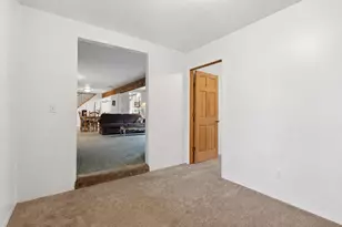 15789 Deedon Ln, La Pine, OR 97739 - Photo 19